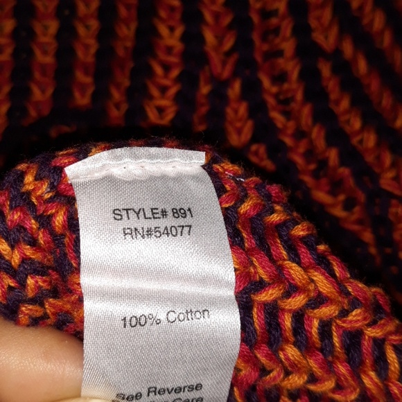 CAbi Sweater | Size  M. - Picture 8 of 8